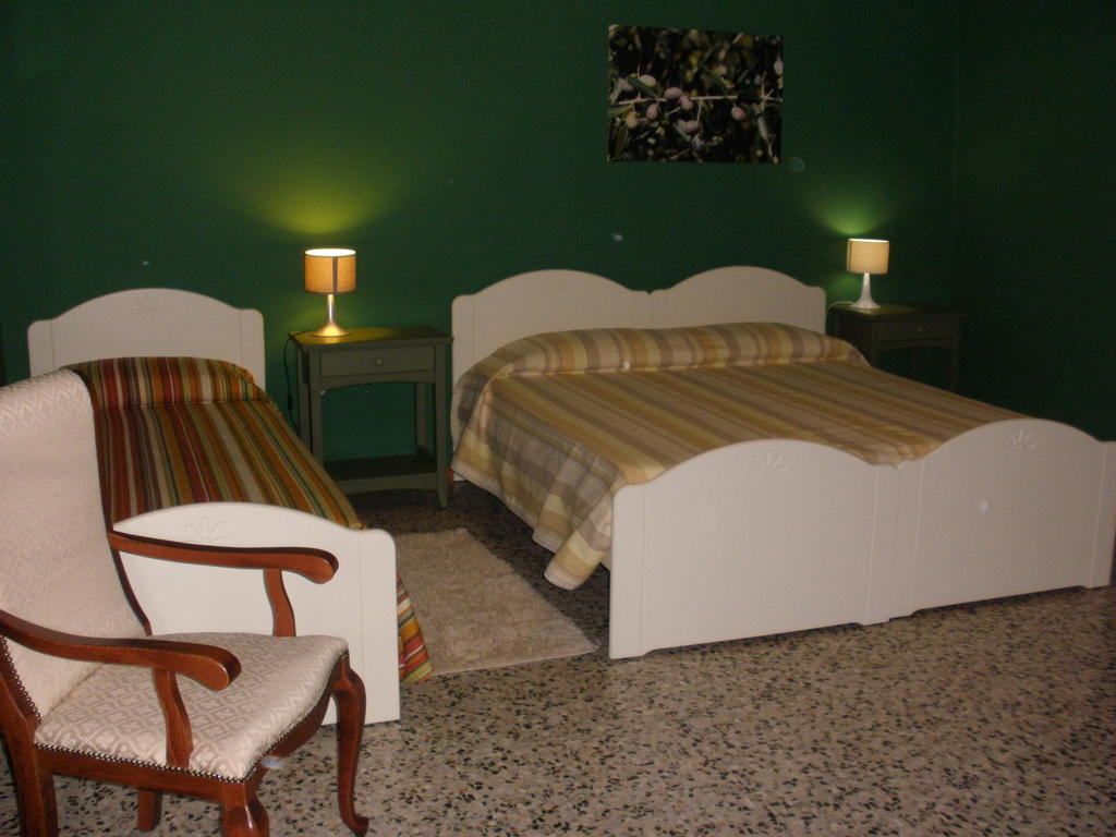 Ristorante Locanda Centrale Cavaion Veronese Exterior photo